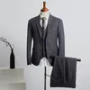 Smoking De Casamento De Lã elegante 2020 Escuro Tweed Cinza Escuro Bolsos Noivo Desgaste Dos Homens Terno Coletes Groomsmen Outfit Slim Fit Dos Homens Em Estoque