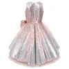 Glänzende Pailletten-Blumenmädchenkleider, ärmelloses, abgestuftes TuTu-Mädchen-Festzugkleid aus Tüll, wunderschöne bauschige Ballkleider