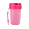 Nettoyeur de pattes de chien portable lave-pieds pour animaux de compagnie brosse de nettoyage pour animaux de compagnie tasse nettoyant pour pieds de chien brosse en silicone souple pour pieds boueux taille moyenne petite