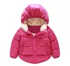 Baixo Brasão CottonKids encapuçado Parkas Desporto de Inverno jaquetas sólido Thicken Hoodies bolsos do casaco à prova de vento Moletons Outwear A6376