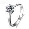 Fabriksdirektförsäljning Moissanite Diamond Ring med certifierad 18K Gold White Real Solid Gold Rings -förlovningsringar för kvinnors ringar grossist