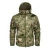 Capas de ropa de chaquetas baratas Jacketsjackets MEGE Camuflage Military Men chaqueta con capucha Sharkskin Softshell US Ej￩rcito Tactica ...
