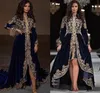 Navy Blue Lace Beaded Arabic Caftans Evening Dresses 2020 High Neck Velvet gold applique Prom Dresses Long Sleeves Formal Party Gowns