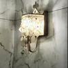 Modernt kristallskal badrum vägg sconce kreativ metall bas spegel främre vägg ljus korridor hall wall wall light