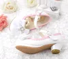 جميل وردي أبيض زهرة أحذية الأطفال أحذية الأطفال أحذية الزفاف الفتاة الاكسسوارات للأطفال 26-37 S321015