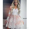 2019 Långärmade Lace Homecoming Dresses V Neck Short Appliqued A Line Graduation Party Prom Ball Gown Custom Gjorda