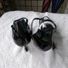 Europejskie klasyczne buty damskie Sandały Sandały Mody Seksowne sandałowe alfabetyczne obcasy skórzane i robienie klamrów paska