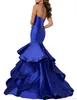 Ny designer sjöjungfru satin prom klänningar laceup spaghetti ruffles svep tåg kväll klänningar tävlingsklänning formal4238131