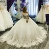 Coutume Encolure manches longues en dentelle robe de bal robes de mariée 2020 avec Appliqued lacent trains tribunal Tulle mariage Robes de mariée