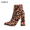 Las mujeres del invierno del leopardo Zapatos de tacones altos 8-13CM elegante Oficina bombea los zapatos de las mujeres impresión animal Botas punta estrecha