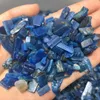 50 g högkvalitativ naturlig rå kyanitchips blå kristallkvarts grova stenar mineralprov healing1848983