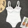 Costume da bagno nero all'occhiello 2019 costumi da bagno regolabili donna Fasciatura sexy costumi da bagno estivi Micro bikini perizoma vestito a due pezziSexy One Piece