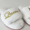 الاسم المخصص Flur Bride Slippers وصيفات الشرف الهدايا الزفاف عيد ميلاد عيد ميلاد المرأة خدمات الهدايا 2029157