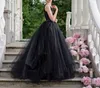 Schwarze Spitze gotische Brautkleider gegen Nackenspitze Top Fancy Tüllrock eine Linie Sweep Zug Vintage 2020 Neue Brautkleider Customize259f