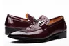 Hot Vente- main de mode Tassel Mocassins Mode Gentleman noir Bas en cuir véritable Chaussures stressées Hommes d'affaires Chaussures de conduite da066