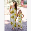 Moderdotter Jumpsuit Family Matchande kl￤der blommor Jumpsuit Summer Girl Women Boho Loose Clothes