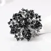 Iced Out Kristall Blumen Broschen Pins Corsage für Frauen Mädchen Geburtstag Hochzeit Schmuck Party Mode Accessoires