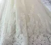 2019 av axeln Sequined Lace Appliques Ball Gown Wedding Dress Lace Up Corset Back Bridal Gowns Robes de Mariée