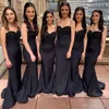 Elegante schwarze Brautjungfernkleider im Meerjungfrau-Stil mit Spaghettiträgern, Spitzenapplikationen, Sweep-Zug aus Ehrenkleid, formelle Abendpartykleidung