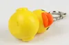 創造的なLED黄色いアヒルの音声の音動物のゴムキーホルダーのおもちゃ人形