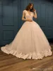 Modest A-Line Vestidos De Casamento Com Decote Em V Mangas Curtas Rendas Apliques Vestido De Noiva Vestidos De Noiva Vestidos De Casamento Vestidos De Novia
