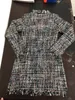 Elegantes kariertes Tweed-Frauenkleid Winter Bürodame Langarm warmes Weihnachtskleid Vintage sexy Herbstkleider Festa Z130