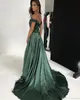 Sexy verde scuro off spalla una linea da sera Prom Dresses Appliques High Side Split Satin Abiti eleganti Abiti da sera Abiti formali Economici