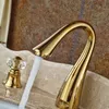 Rubinetto per lavabo dorato con doppia maniglia Rubinetto per lavabo diffuso su piano per vasca da bagno Rubinetto per lavabo a 3 fori Rubinetto caldo freddo