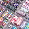 10pcs Tırnak Folyo Seti Mix Kelebek Gazetesi Mektupları Starry gökyüzü Yapışkan sarar Transferi Kağıt Nail Art Çıkartması Jel Kaydırıcısını Tasarımları