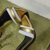 EuropClassic High Heeled Sandals Cornse Cyeel Leather Luxuryr Onder Woman Shoes Metal Buckle for Gold Letteer Sexy Size34-41
