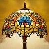 Lampada da tavolo Tiffany in vetro colorato retrò creativo europeo mediterraneo Soggiorno Sala da pranzo Camera da letto Lampada da tavolo