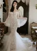 Elegante vestido de noiva chinês sheer sleeves fora do ombro laço encantador macio tule sereia vestidos nupciais
