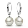 Vit imitation Pearl Hoop örhängen för kvinnliga BRIDE PARTY SMEEXEMBER Classic Accessories Pendants Earring White Gold Plated B19609514