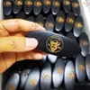 MOQ 100 PZ LOGO Personalizzato Mini Spazzole per barba in setola di cinghiale Manico in legno nero Spazzola per la pulizia del viso per uomo Grooming