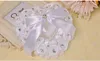 ラインストーンポリエステルバラのハート型のリングボックスの結婚式の用品リング枕の結婚式の付属品のロマンチックな白いリングの枕