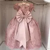 2020 bonito barato Nova Vestidos menina Blush Rosa Primeira Comunhão vestidos para meninas vestido de baile Nuvem frisada Pageant Vestidos