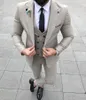 Novo design um botão homens do casamento Ternos pico lapela Três Peças Negócios Noivo Smoking (Jacket + Calças + Vest + Tie) W981