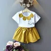Çocuk Tasarımcı Giyim Kız Yaz Giyim Pamuk Gülümseme Faset-Gömlek ve Şort Orta ve Küçük Kızlar Kıyafetler