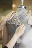 Designer sjöjungfru spetsboll klänning bröllopsklänningar med löstagbart tåg från axel applicerade brudklänningar vintage över kjolen w1270776