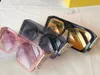 0381 Solglasögon kvinnor diamant modedesigner populära charmiga skyddsglasögon solglasögon högkvalitativa uv400 skydd solglasögon come wi9797814