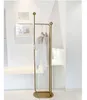 Nordique ins cintre porte-vêtements atterrissage chambre meubles moderne simple créatif métal suspendu étagère en tissu