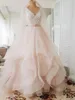 V Halsbollklänning Blush Rosa Bröllopsklänningar med Lace Appliques 2020 Sexig Backless Ruffle Tulle Kjol Ärmlös Brudklänning Lång Sash