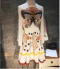 패션 - 고품질 새로운 패션 활주로 우아한 꽃 디자이너 긴 드레스 여성의 V 넥 개 인쇄 캐주얼 드레스