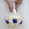 Armado de Ivory Royalblue Buquetes de Casamento de Diamante Royalblue Bided Bouquets Artificial Damas de Brides Holding Flores Acessórios de Casamento W234B4786329