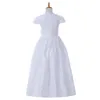 2020 Ny vit Elfenben Satin Ankomst Flower Girl Dress First Communion Klänningar för Flickor Kortärmad Bälte med Blommor Skräddarsy