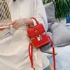 Flor Embossing PU Feminino Bag 2020 New Ombro Messenger Saco Senhoras Moda Desinger Pequeno Bucket Bandbag1