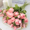 Decoração Flor 5pcs / Lot búlgara Vintage Rose Artificial Início Acessórios Flower Wedding Recados Silk Flower Wreath Rosas