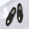Mares di designer formale da uomo Scarpette maschile per uomini in pelle casual piatti in pelle di alta qualità e scarpe da ballo slittano su fumatori pantofola