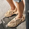 2020 Sandali da uomo in pelle sintetica Estate Scarpe da uomo traspiranti Sandali da spiaggia Uomo Scarpe da ginnastica casual all'aperto 36-46 Zapatos de Hombre1