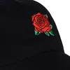 Fashion Rose Broidered Cotton Baseball Caps Solid Snapback Cap ajusté Dada Hat entier 2846359